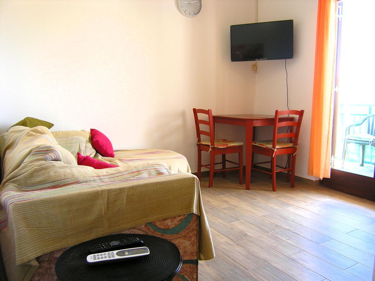 Apartman Braut Krk Town Zewnętrze zdjęcie
