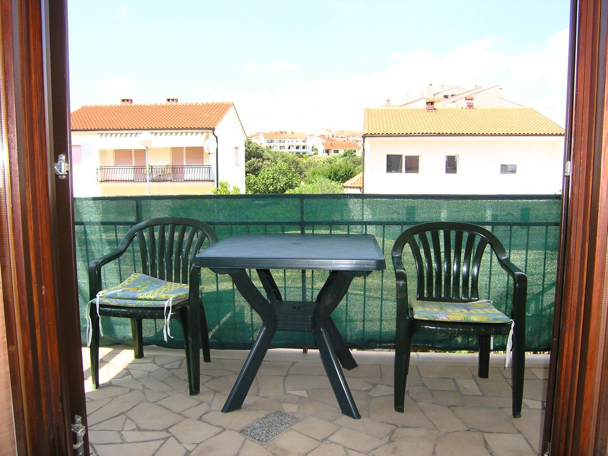Apartman Braut Krk Town Zewnętrze zdjęcie